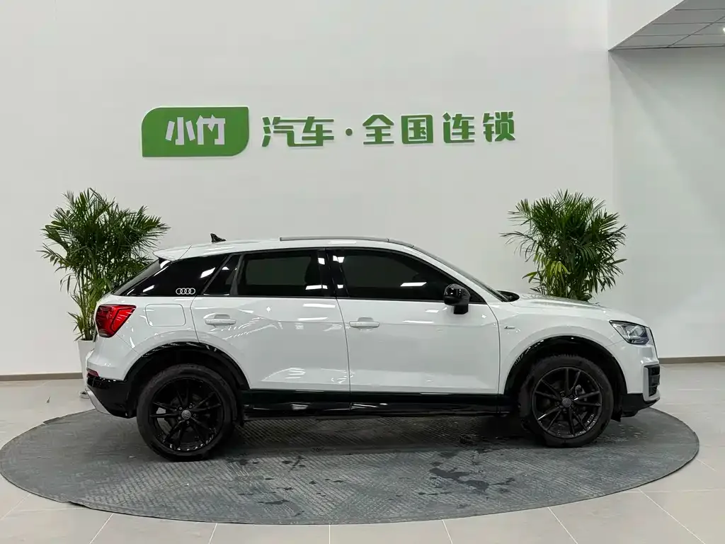 Audi Q2L 2021 из CN, фото 2