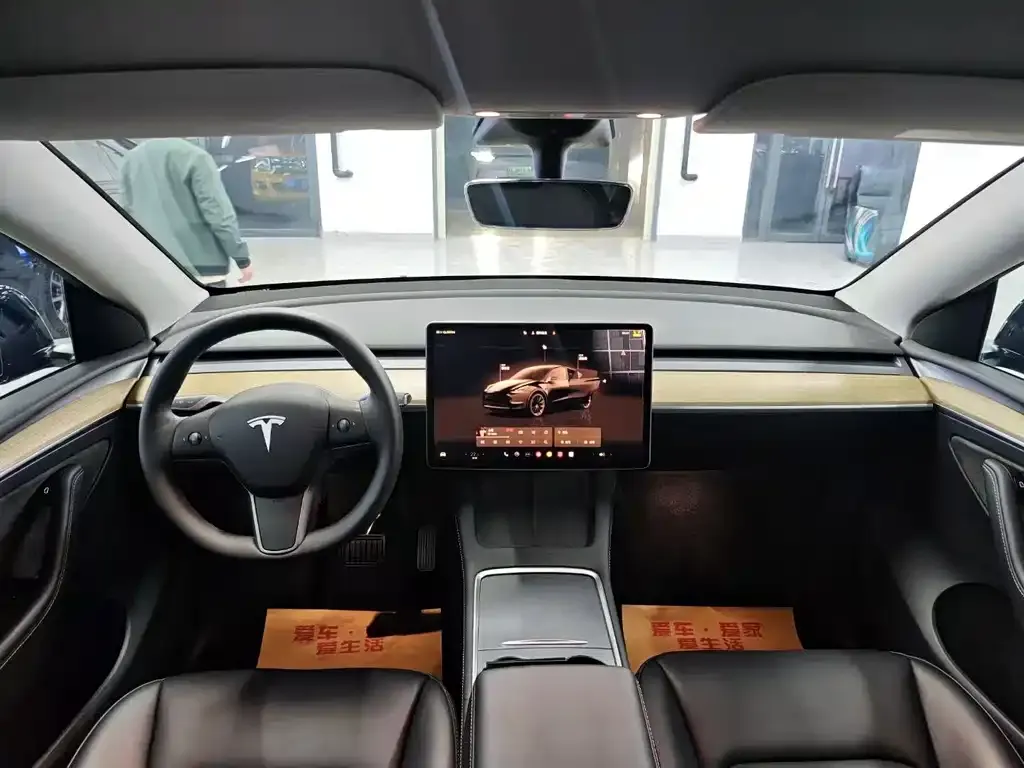 Tesla Model Y 2023 из CN, фото 5