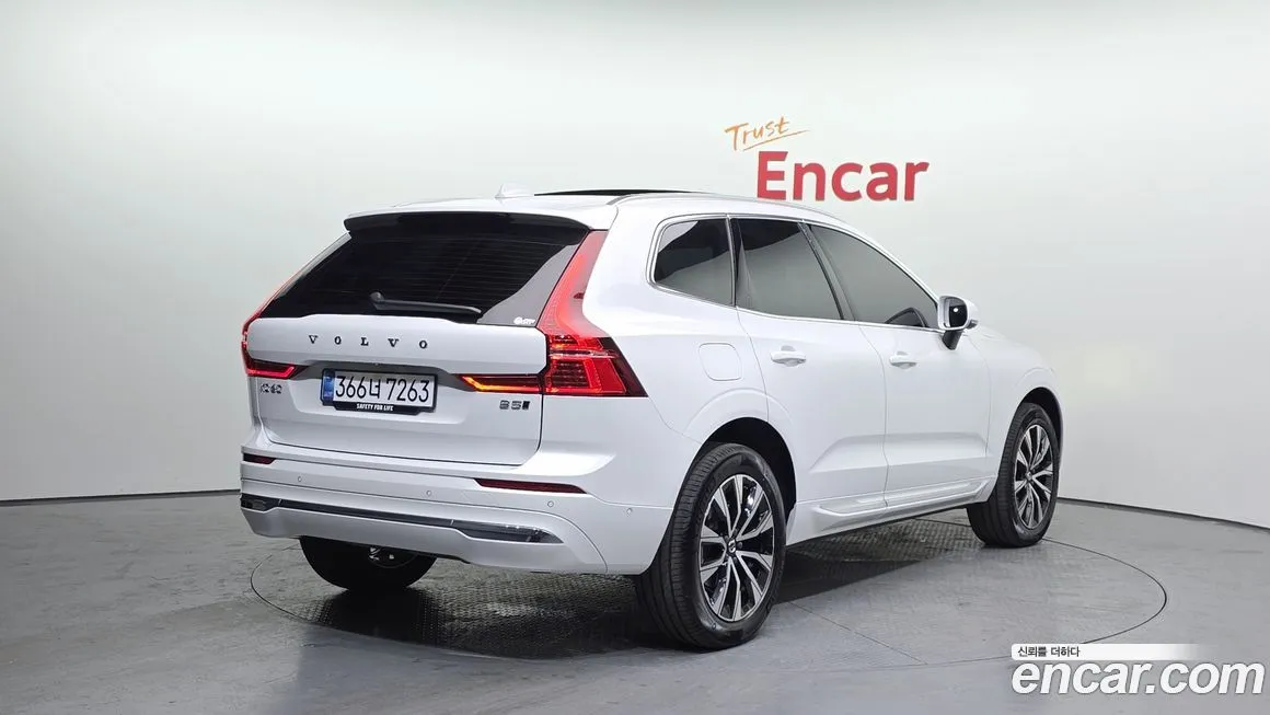 Volvo XC60 2025 из KR, фото 8