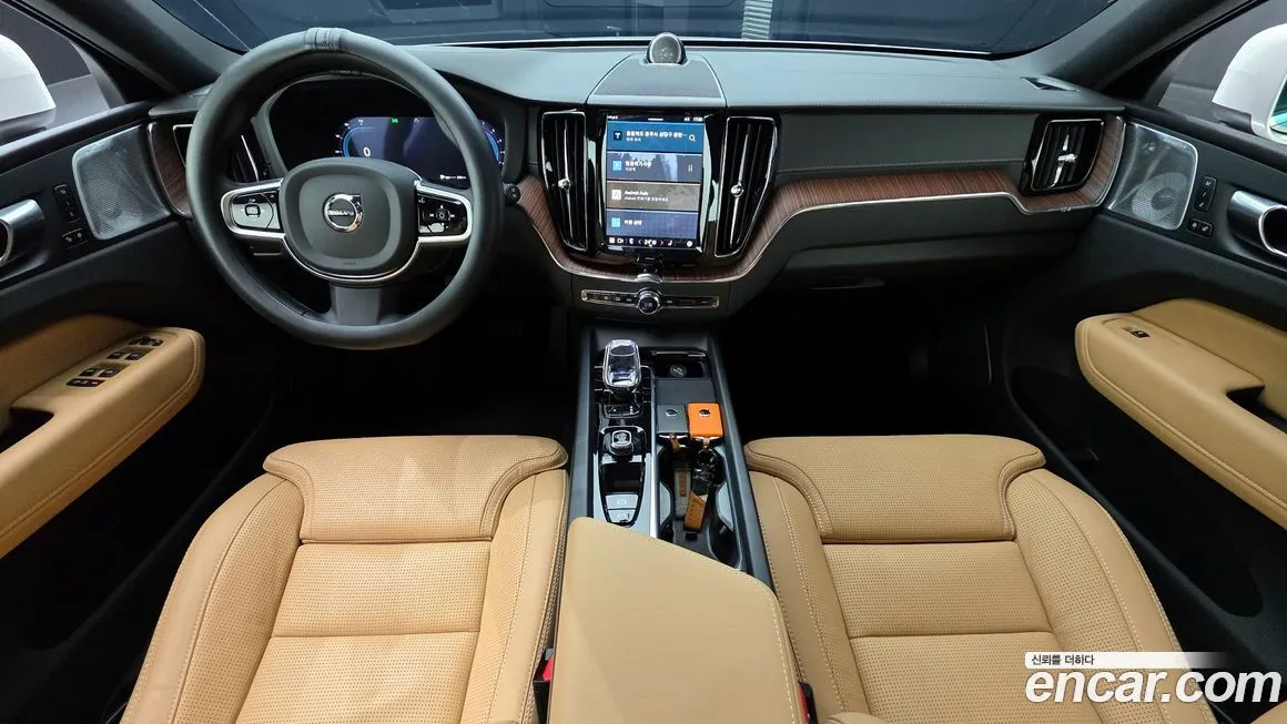 Volvo XC60 2025 из KR, фото 9