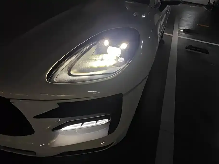 Porsche Macan 2021 из CN, фото 3