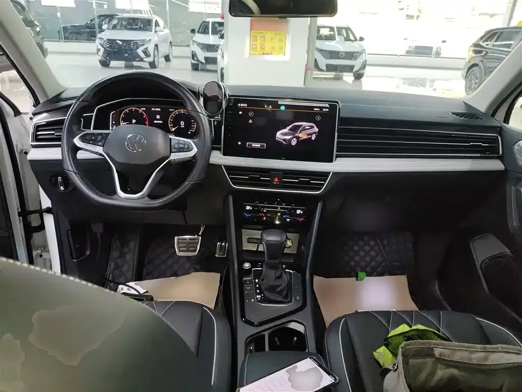 Volkswagen Tiguan L 2023 из CN, фото 3
