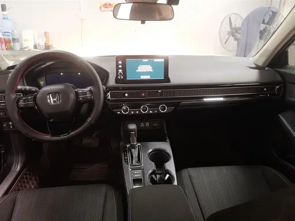 Honda Civic 2023 из CN, фото 7
