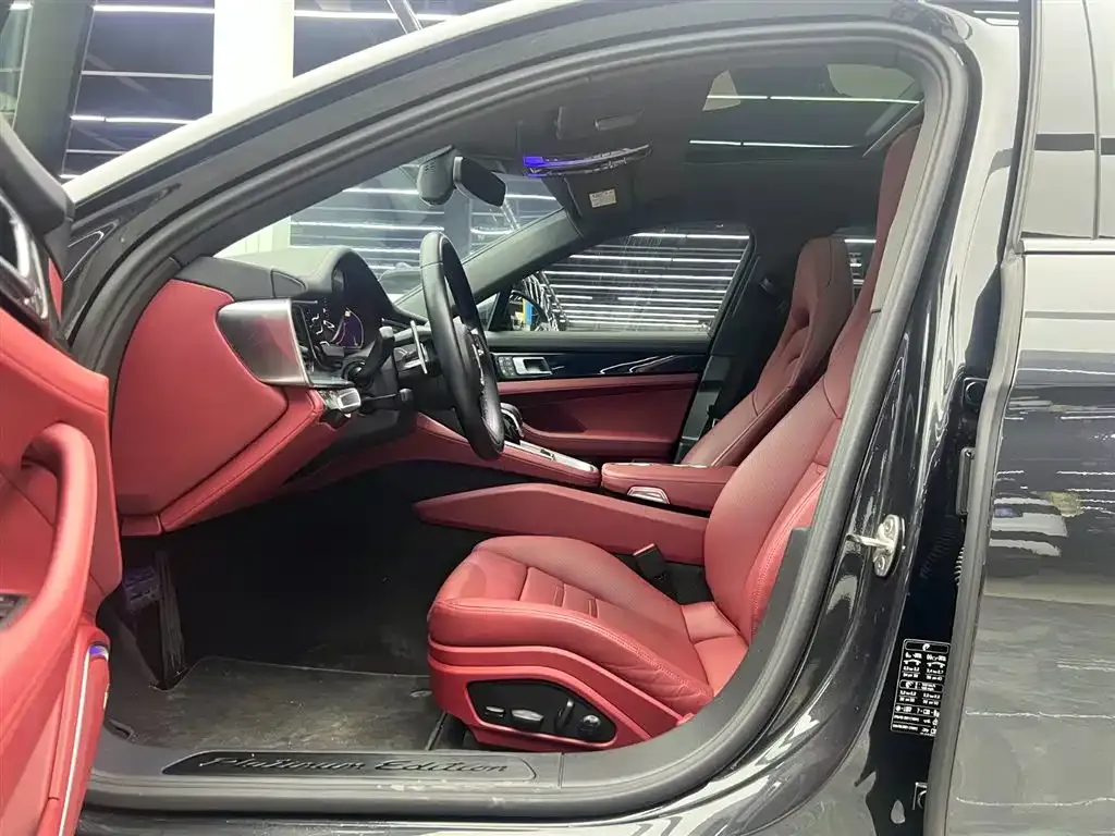 Porsche Panamera 2023 из CN, фото 2