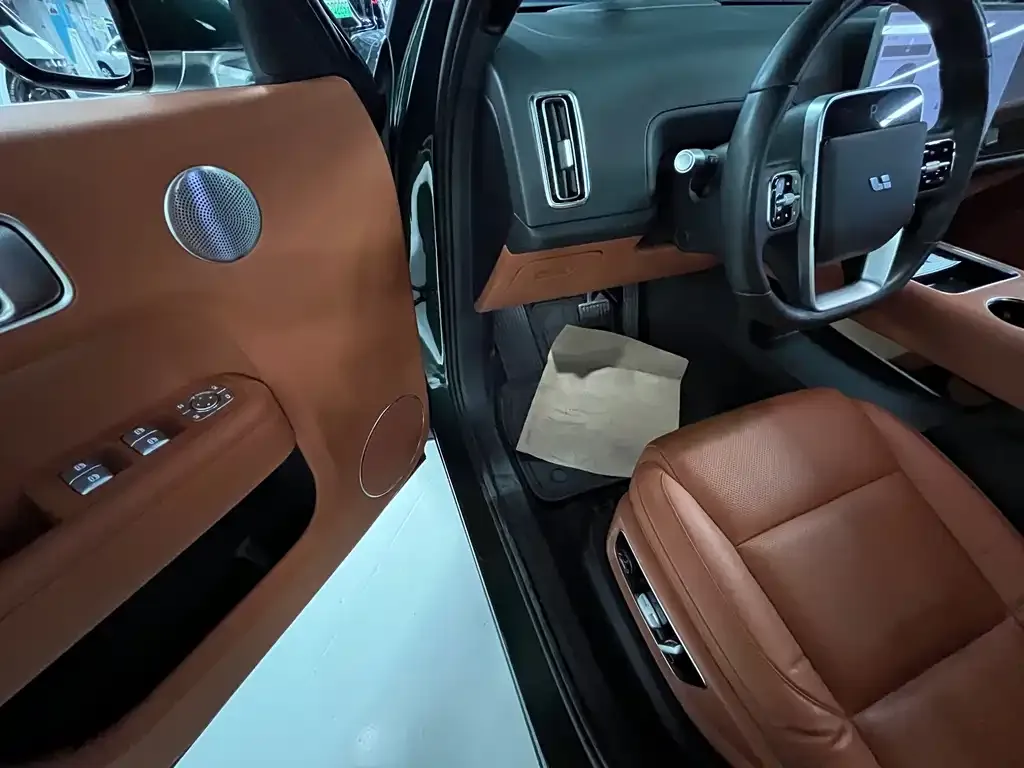Li Auto L8 2023 из CN, фото 10