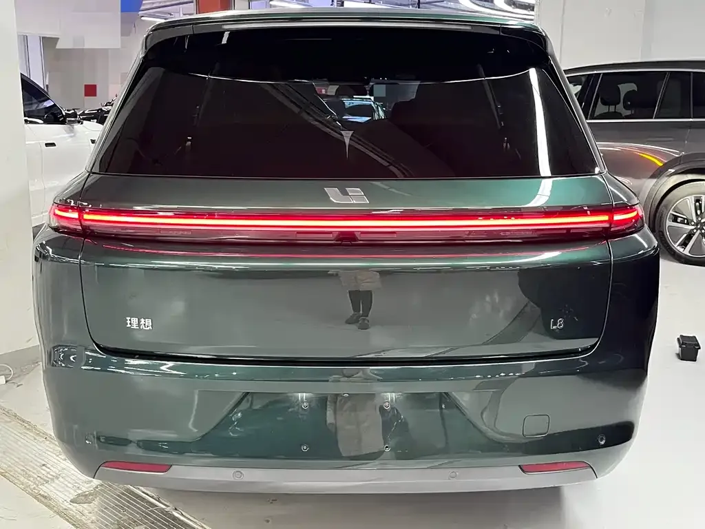 Li Auto L8 2023 из CN, фото 2