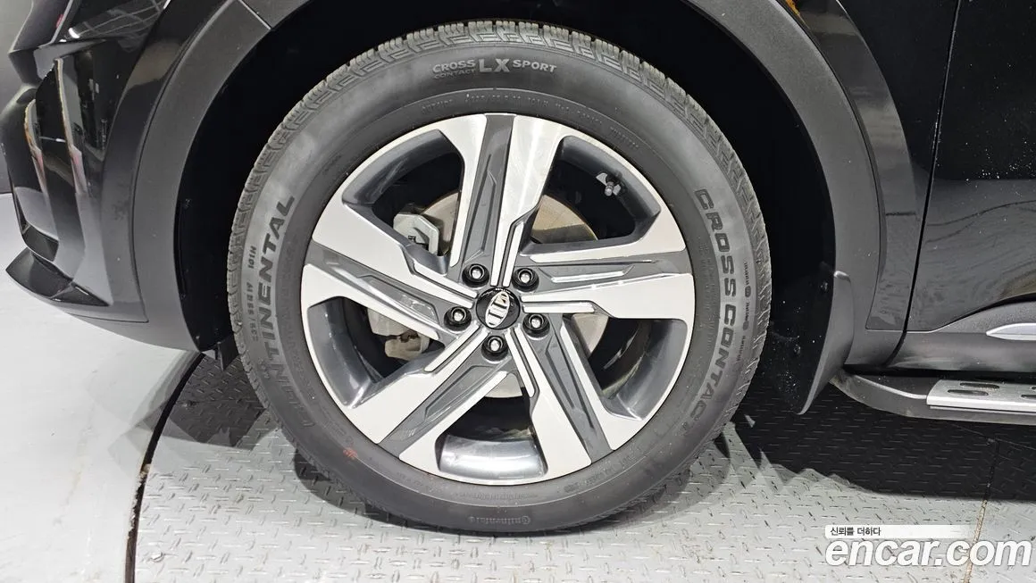 Kia Sorento — фото 6