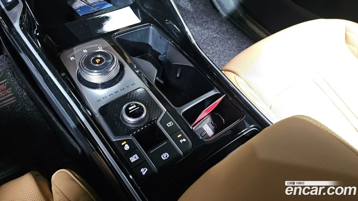 Kia Sorento — фото 10