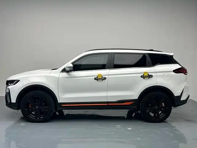 Geely Boyue 2022 из CN, фото 2