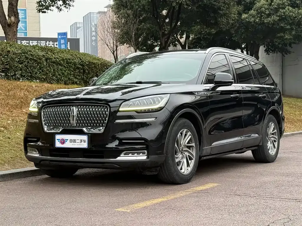 Lincoln Aviator 2021 из CN, фото 1