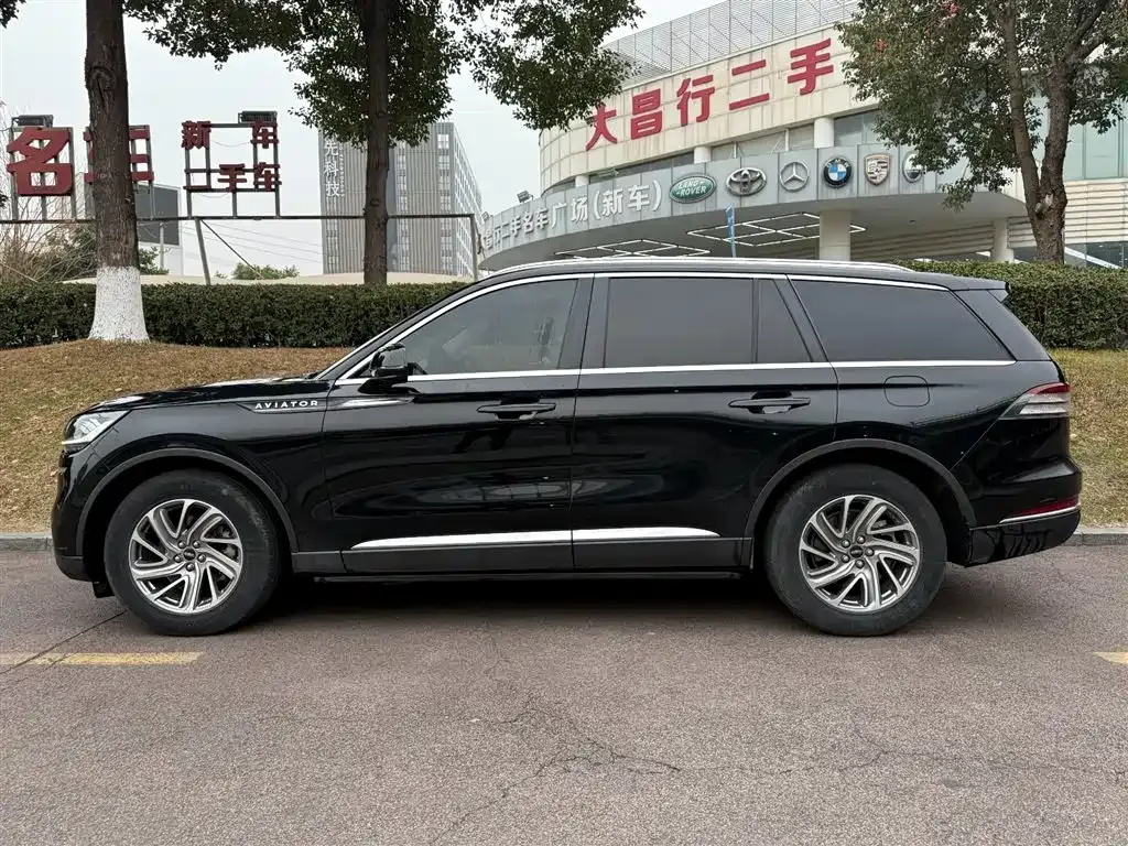 Lincoln Aviator 2021 из CN, фото 8