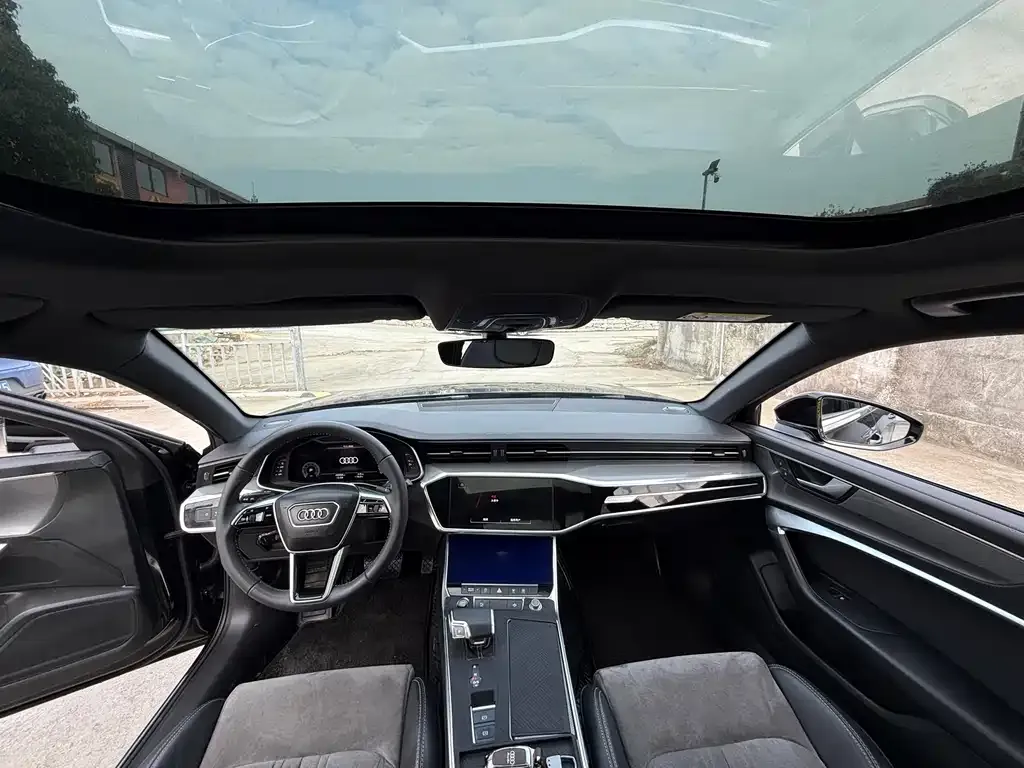 Audi A6L 2021 из CN, фото 4