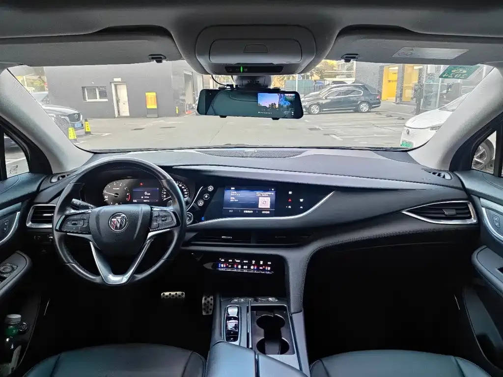 Buick Enclave 2022 из CN, фото 2