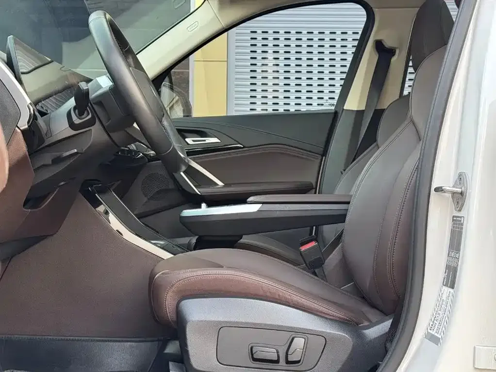 BMW X1 2024 из CN, фото 8