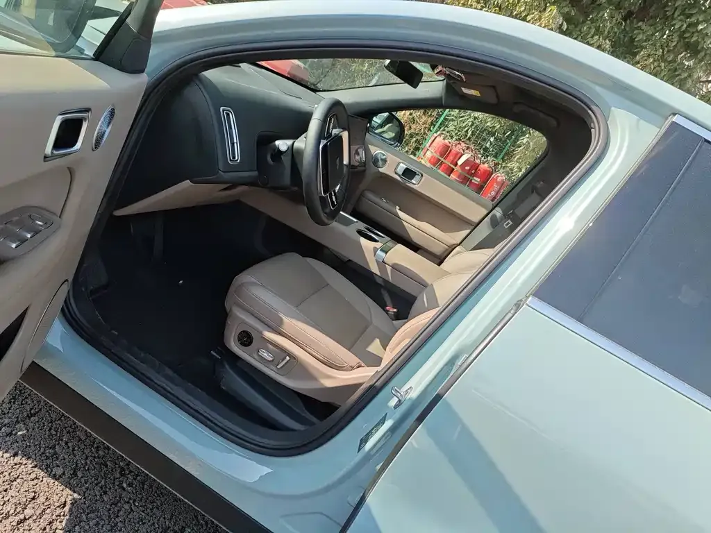 Li Auto L6 2025 из CN, фото 2