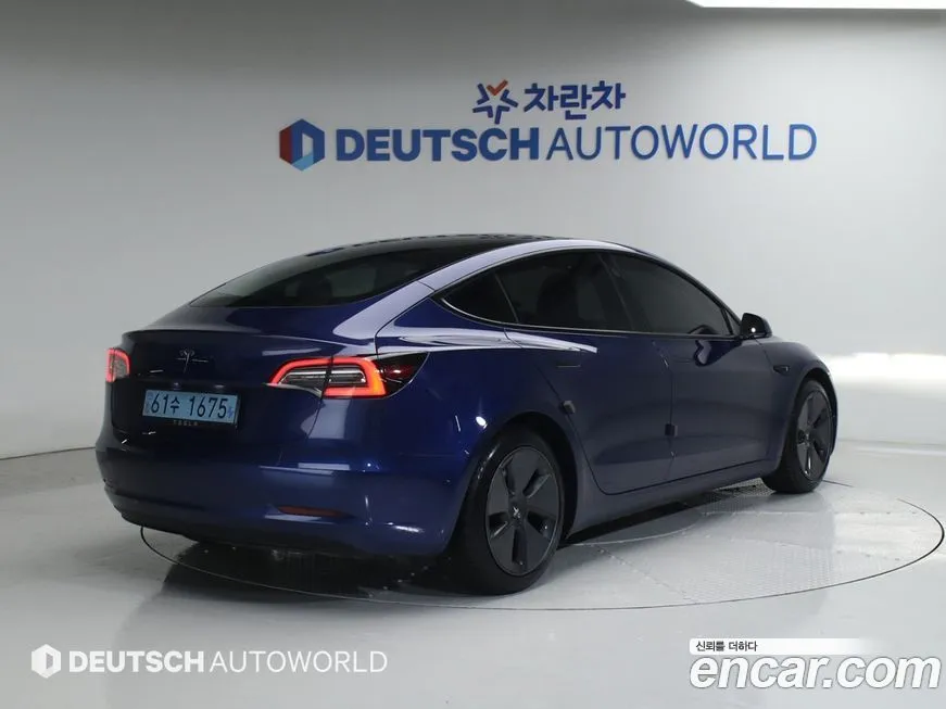 Tesla Model 3 2021 из KR, фото 4