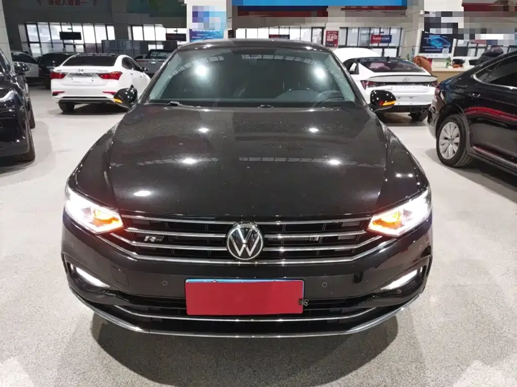 Volkswagen Magotan 2022 из CN, фото 5