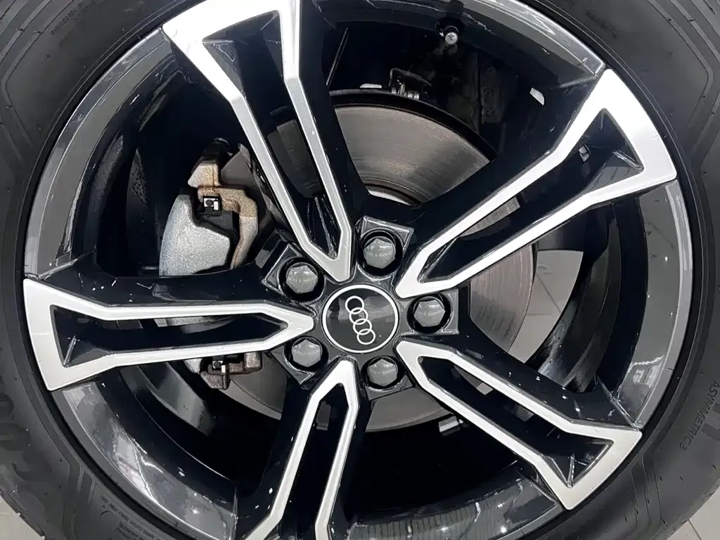 Audi Q3 2022 из CN, фото 10
