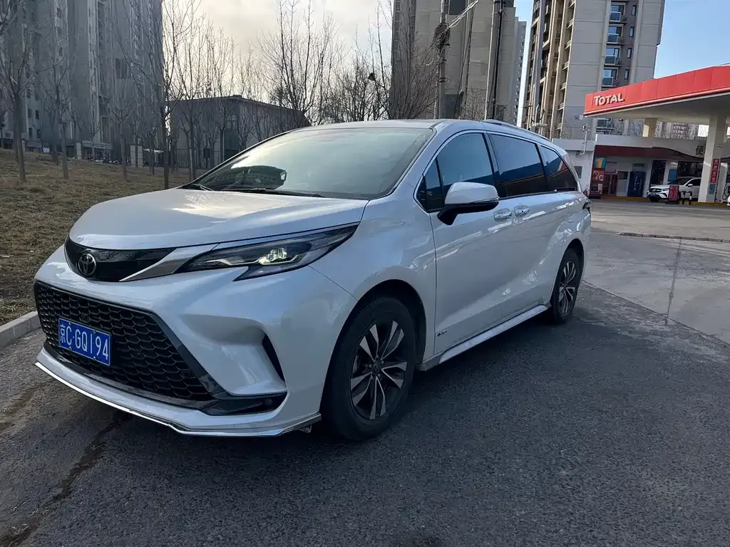 Toyota Granvia 2025 из CN, фото 1