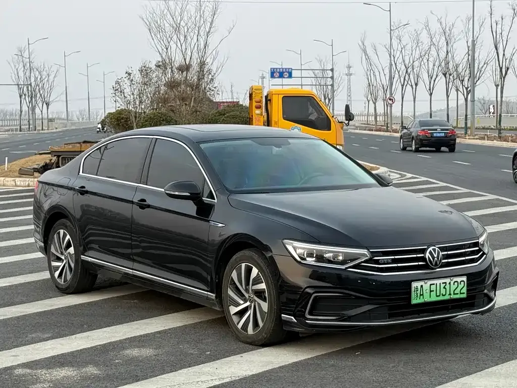 Volkswagen Magotan GTE PHEV 2024 из CN, фото 10