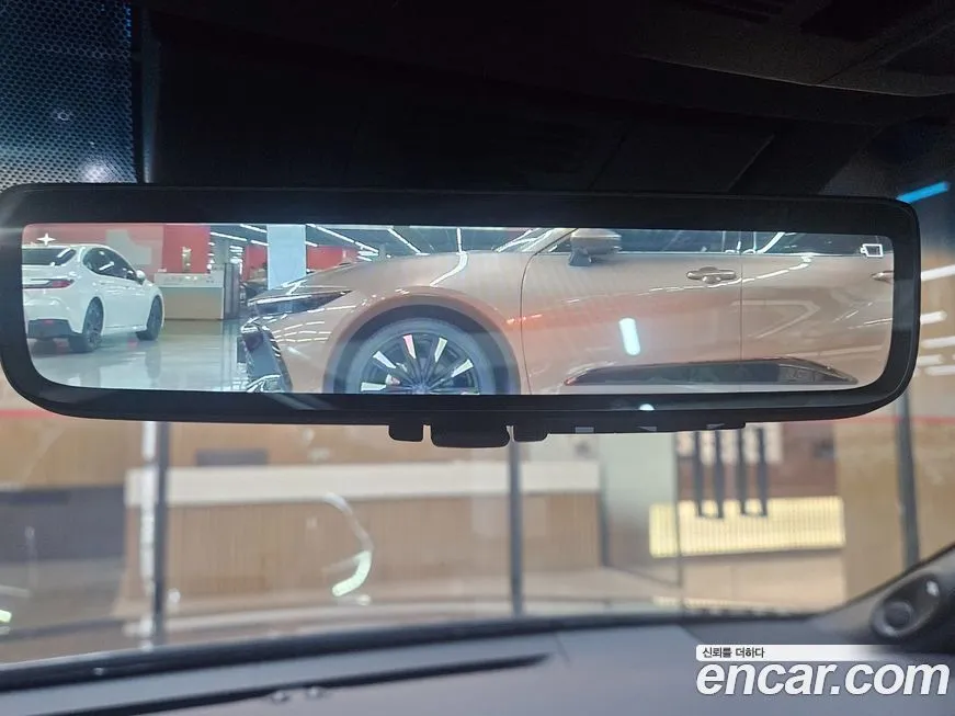 Toyota Camry 2025 из KR, фото 8