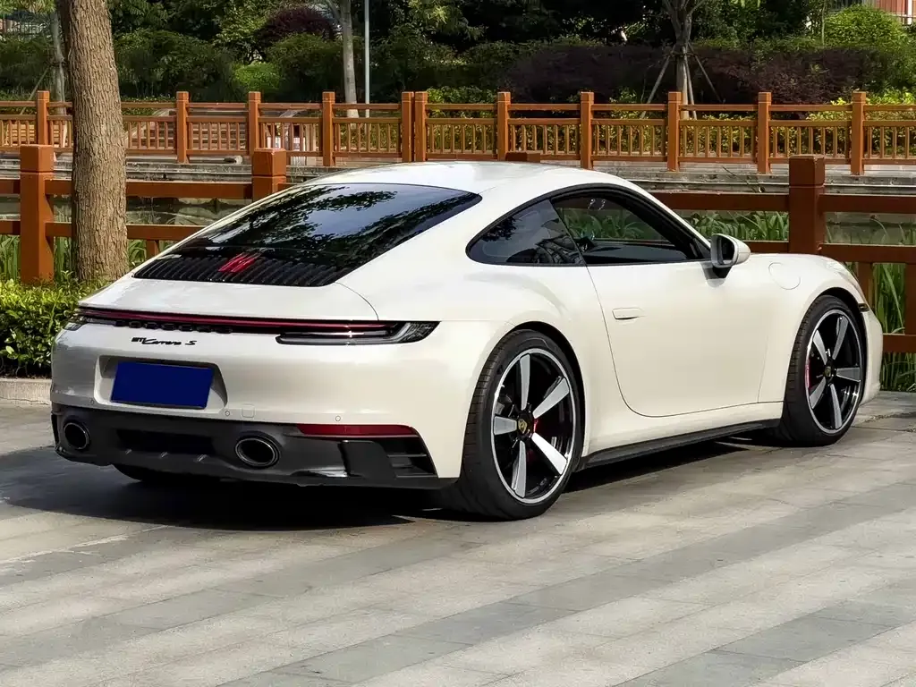 Porsche 911 2021 из CN, фото 7