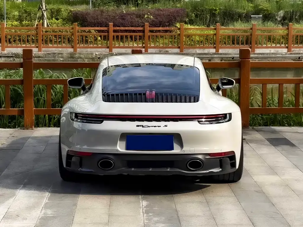 Porsche 911 2021 из CN, фото 4