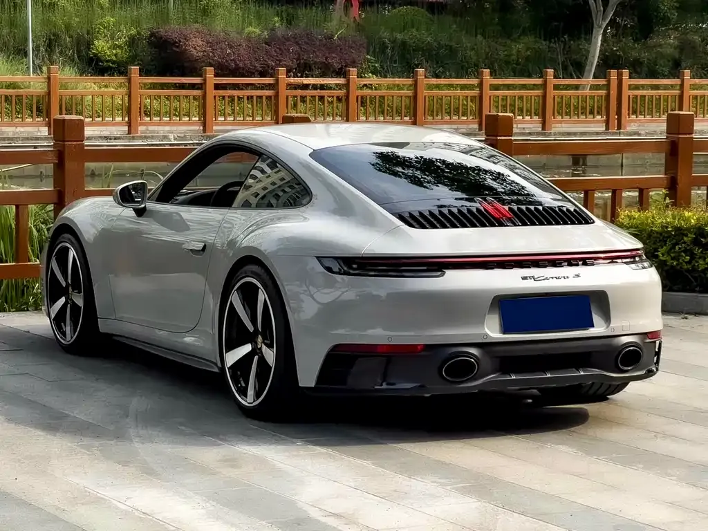 Porsche 911 2021 из CN, фото 5