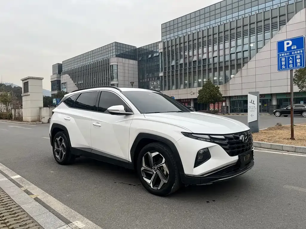 Hyundai Tucson 2023 из CN, фото 9