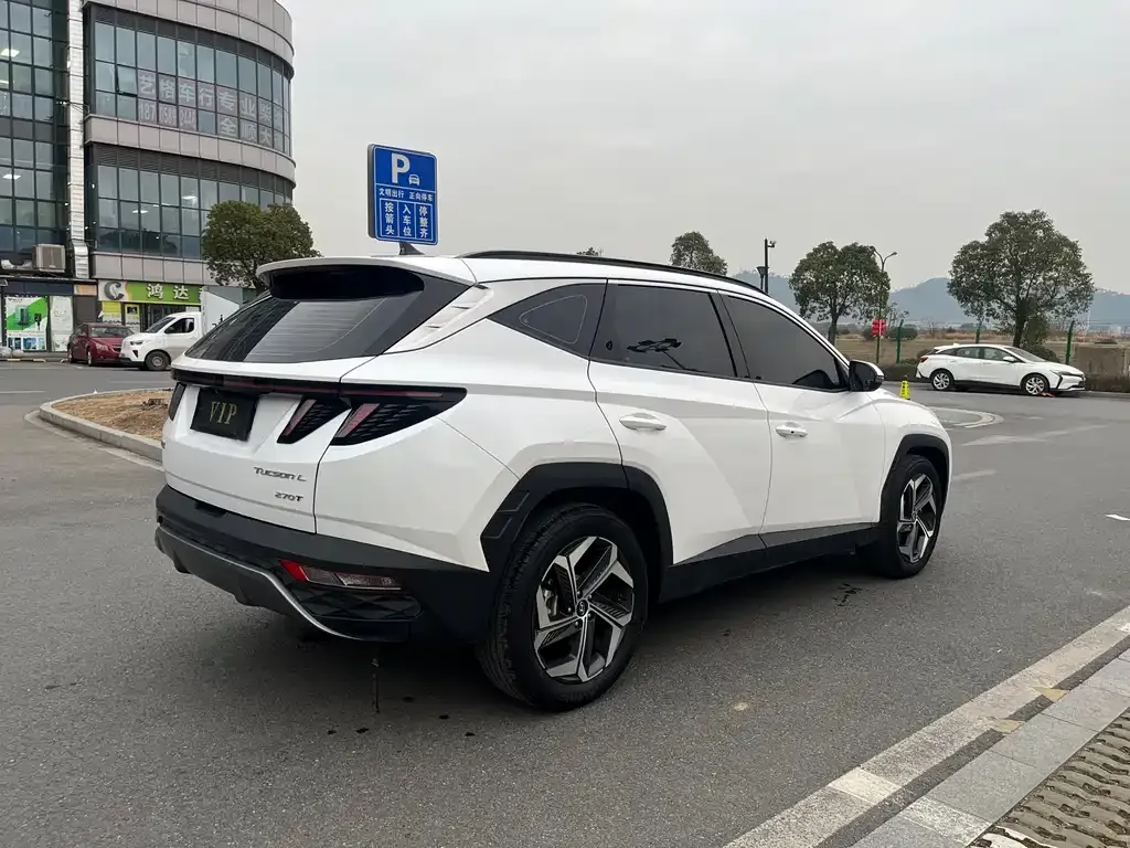 Hyundai Tucson 2023 из CN, фото 4