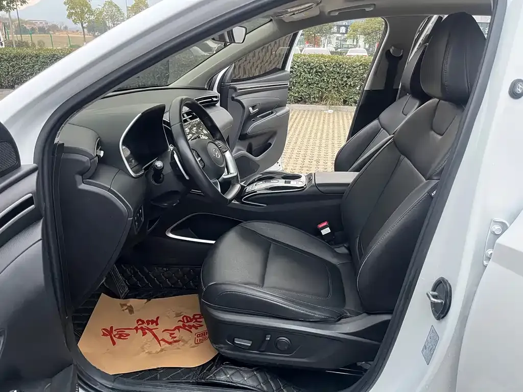 Hyundai Tucson 2023 из CN, фото 3