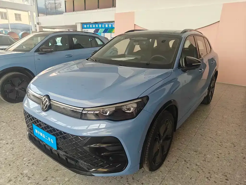 Volkswagen Tiguan L 2024 из CN, фото 1