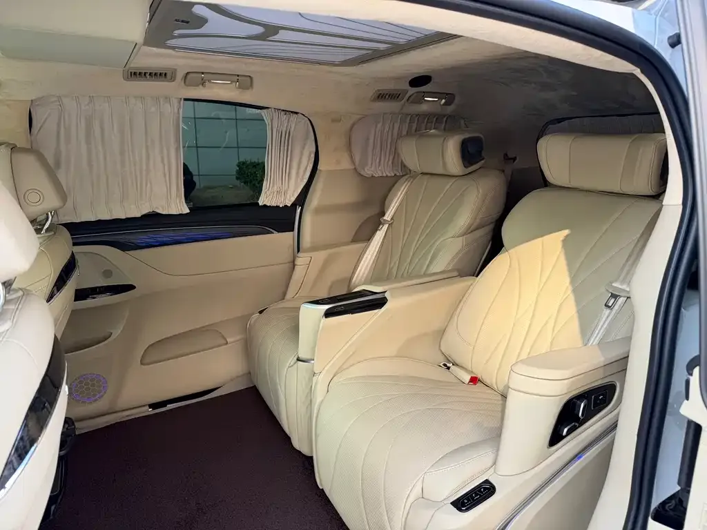 Buick GL8 Hybrid 2025 из CN, фото 3