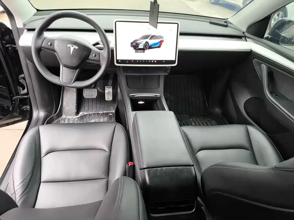 Tesla Model Y 2023 из CN, фото 8