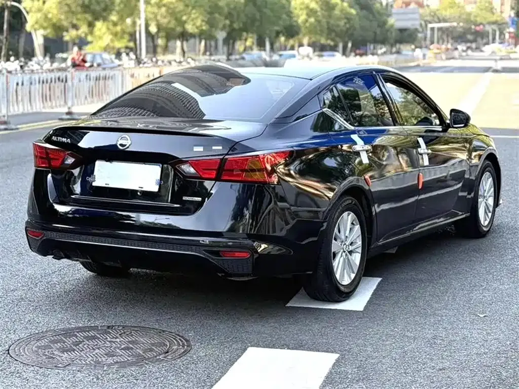 Nissan Teana 2022 из CN, фото 7