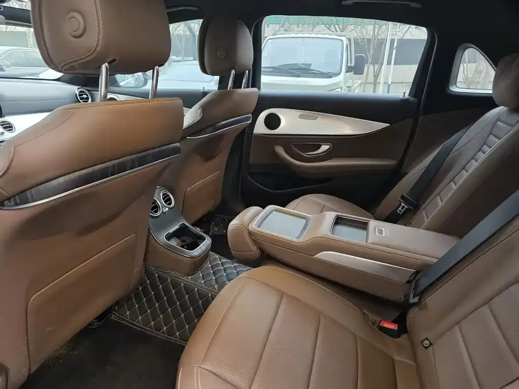 Mercedes-Benz E-Class New Energy 2023 из CN, фото 2