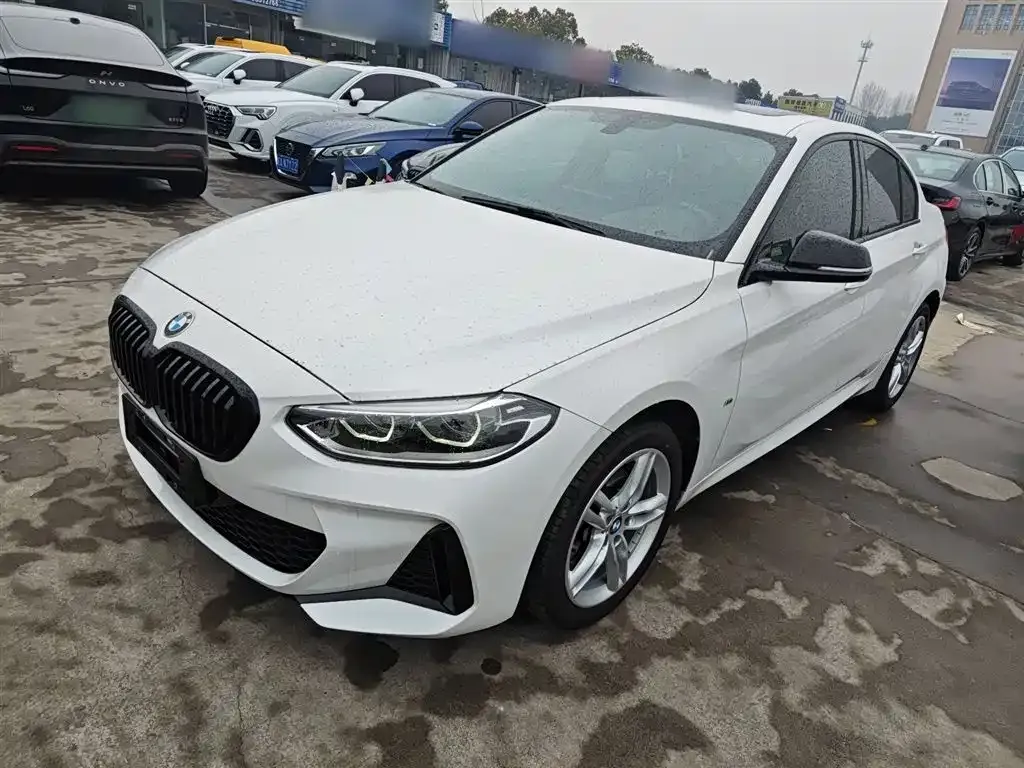 BMW 1 Series 2022 из CN, фото 4