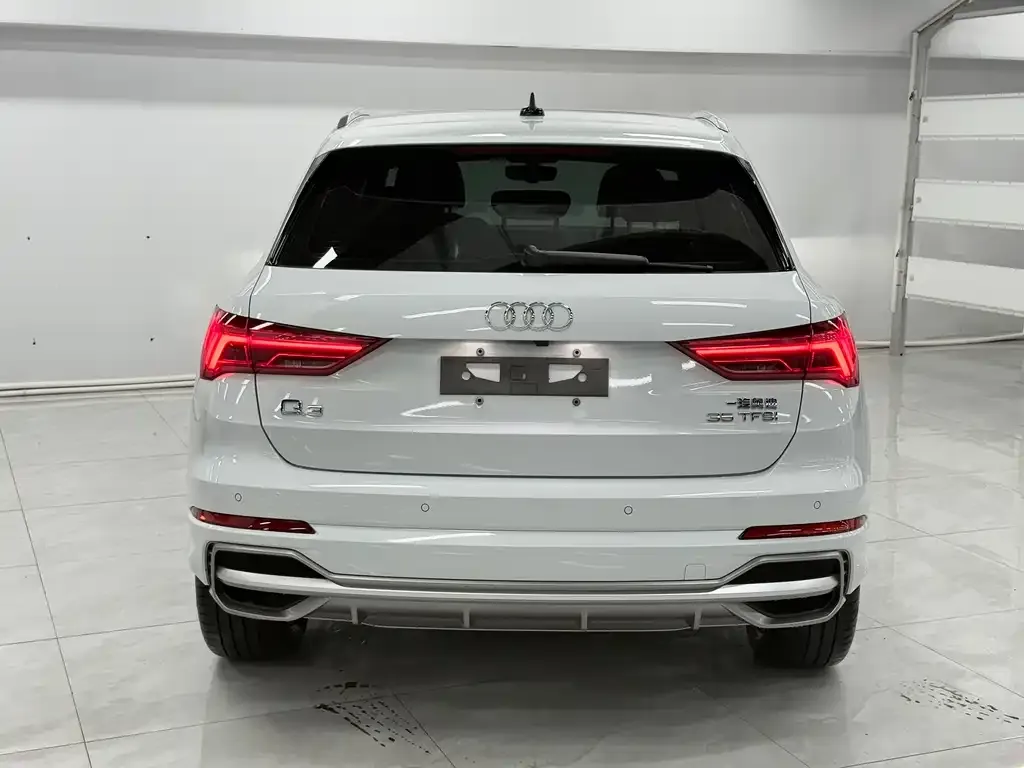 Audi Q3 2021 из CN, фото 2