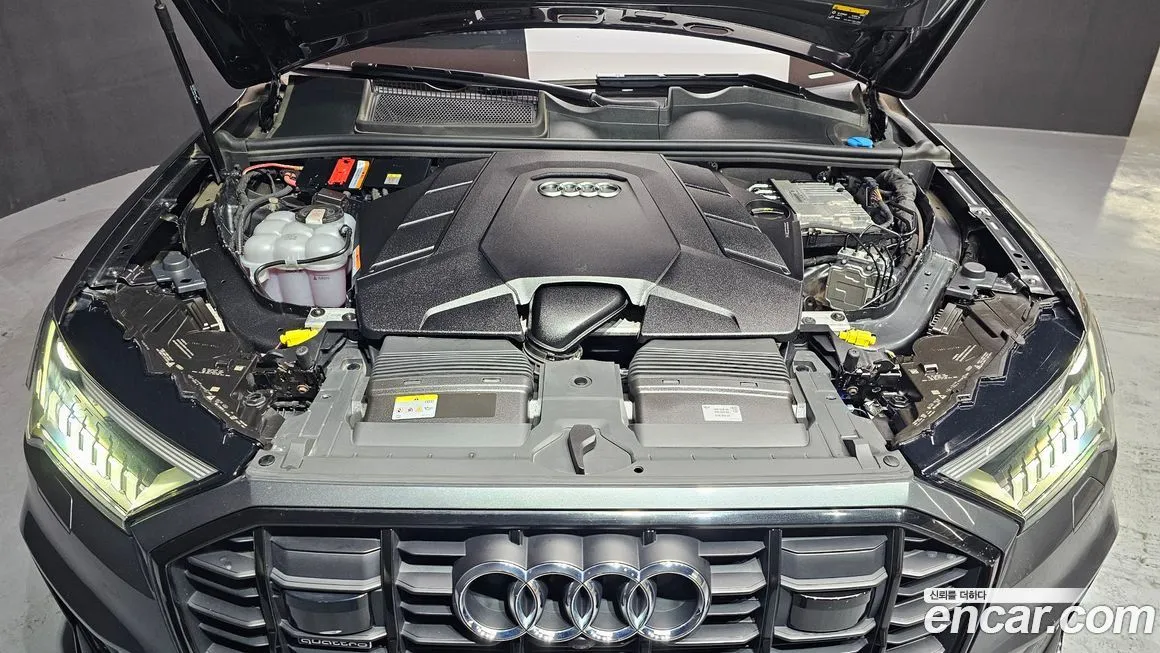 Audi Q7 2022 из KR, фото 5