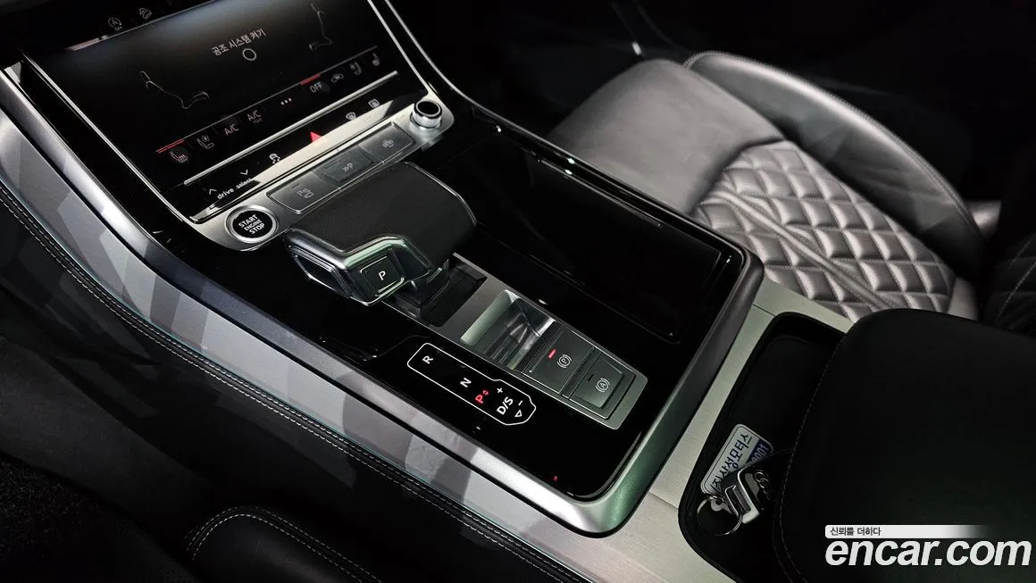 Audi Q7 2022 из KR, фото 7