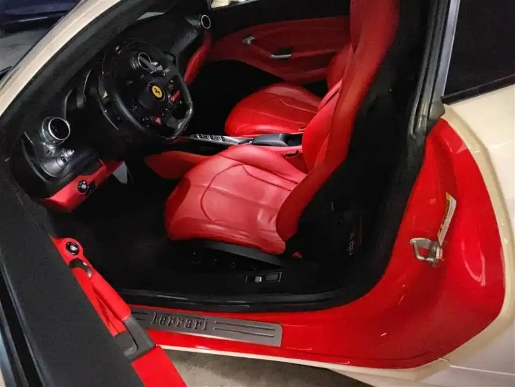 Ferrari F8 2021 из CN, фото 3