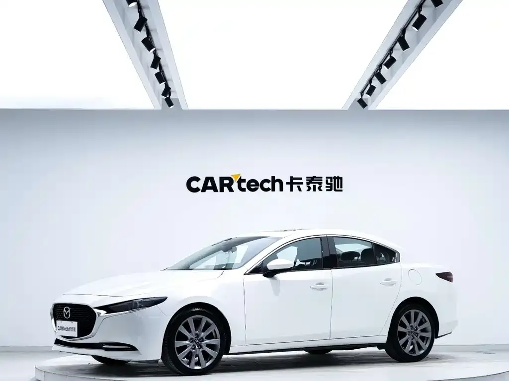 Mazda 3 Axela 2021 из CN, фото 1