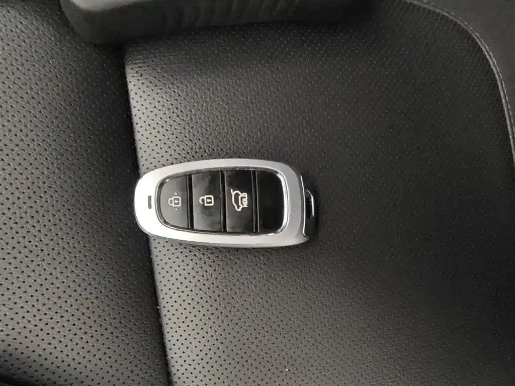 Hyundai Tucson 2022 из CN, фото 10