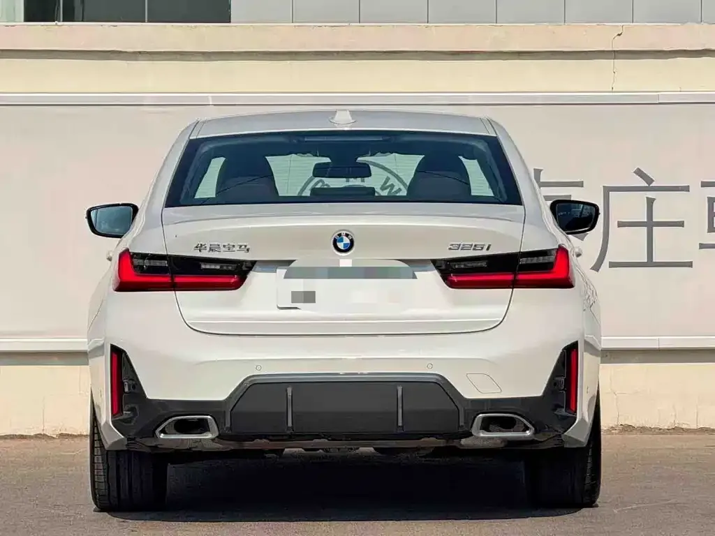 BMW 3 Series 2024 из CN, фото 3