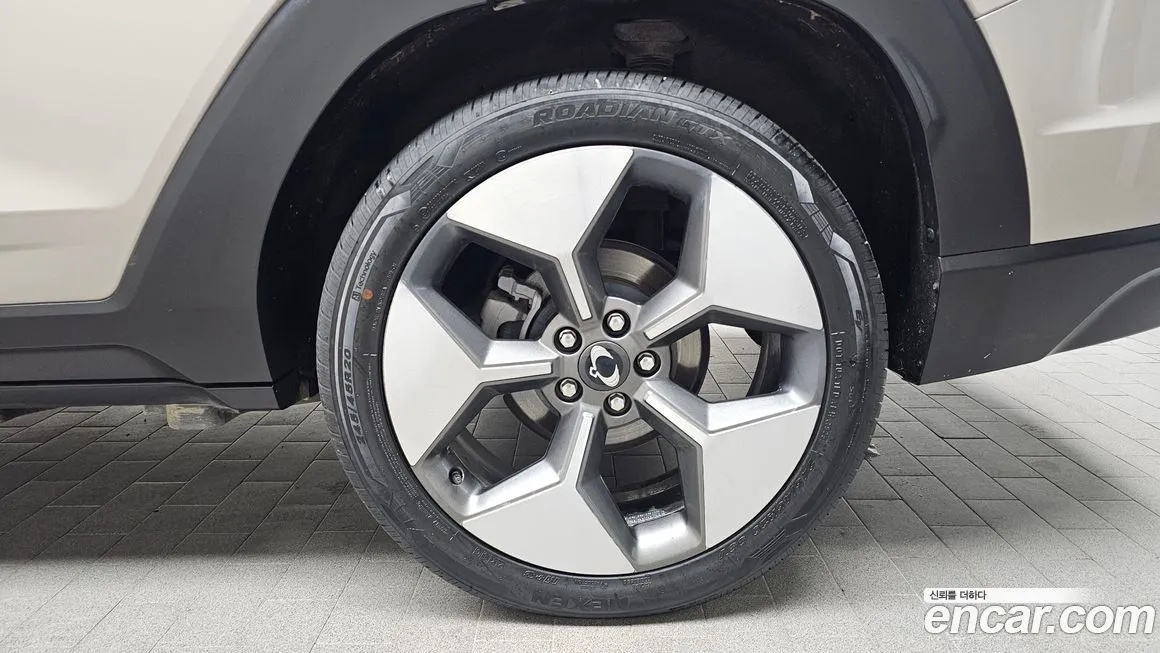 KG Mobility (Ssangyong) Torres — фото 6