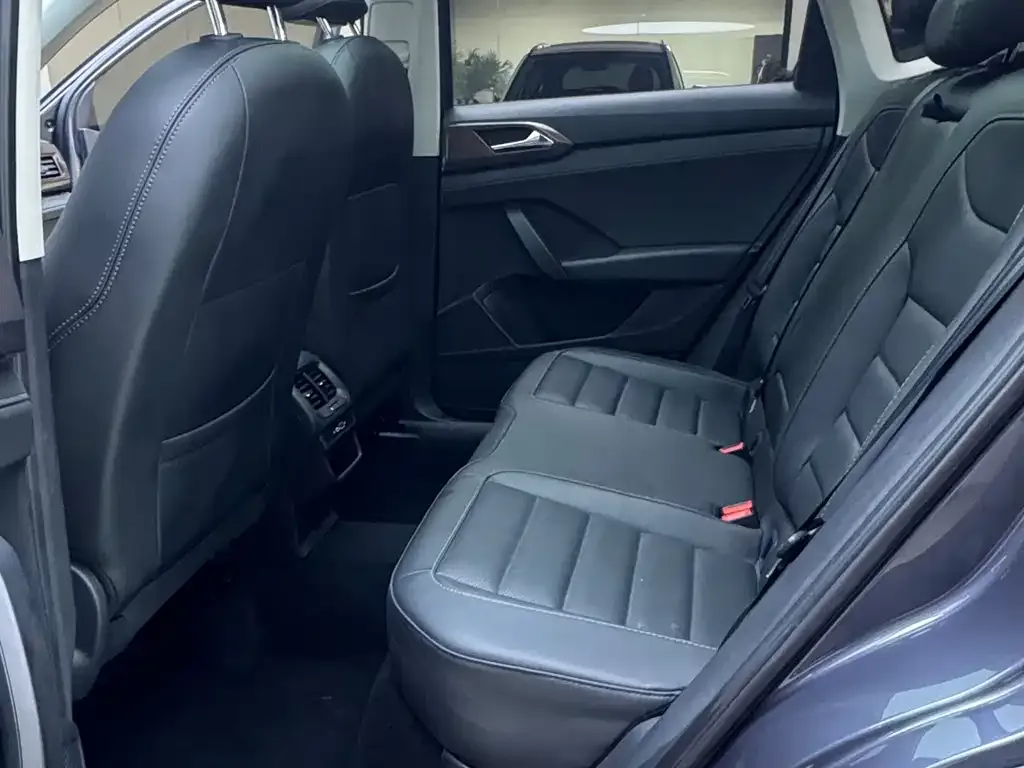 Volkswagen Tharu 2022 из CN, фото 2