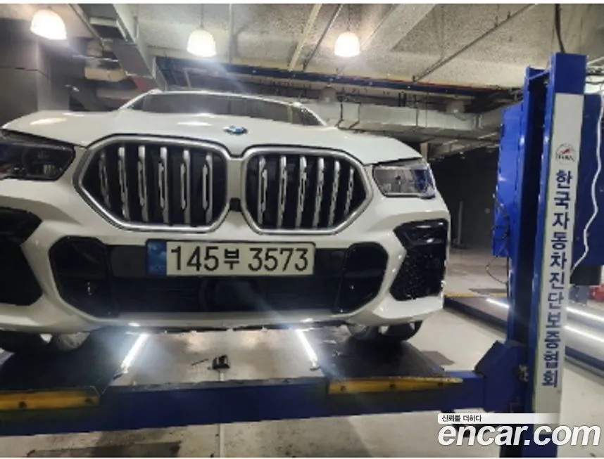 BMW X6 2022 из KR, фото 2