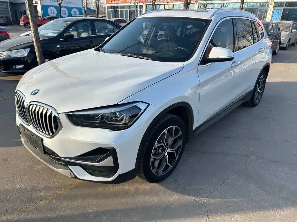 BMW X1 2022 из CN, фото 4