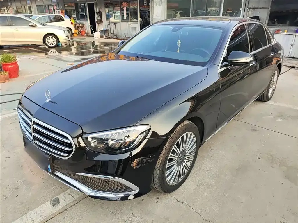 Mercedes-Benz E-Class 2023 из CN, фото 1