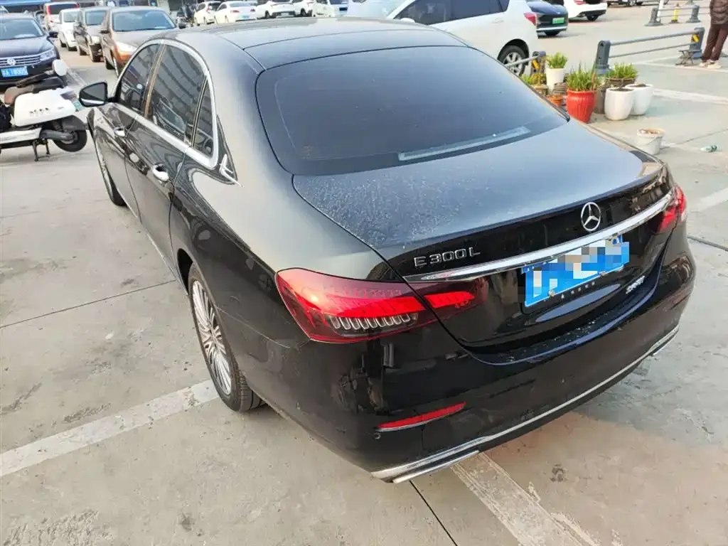 Mercedes-Benz E-Class 2023 из CN, фото 4